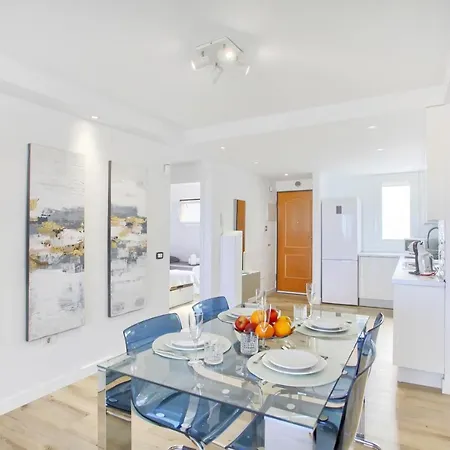 The Penthouse, Fabulous Sunset, Heated Pool, Fiber Apartment