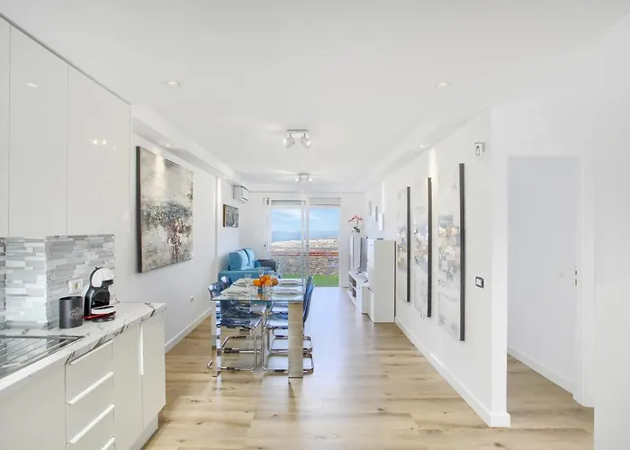 The Penthouse, Fabulous Sunset, Heated Pool, Fiber