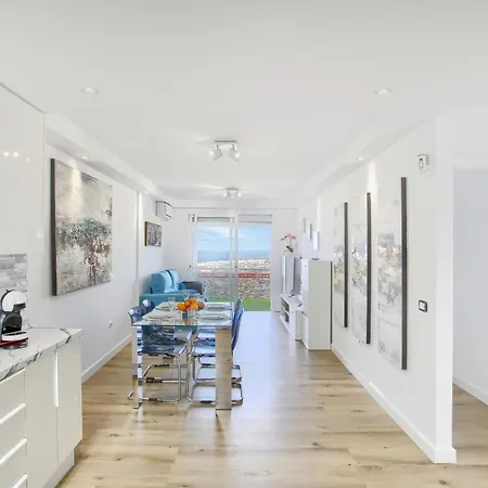 The Penthouse, Fabulous Sunset, Heated Pool, Fiber