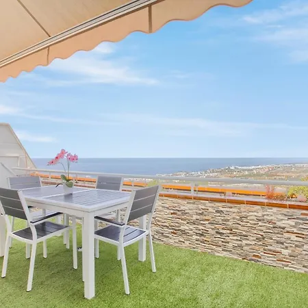 Apartman The Penthouse, Fabulous Sunset, Heated Pool, Fiber