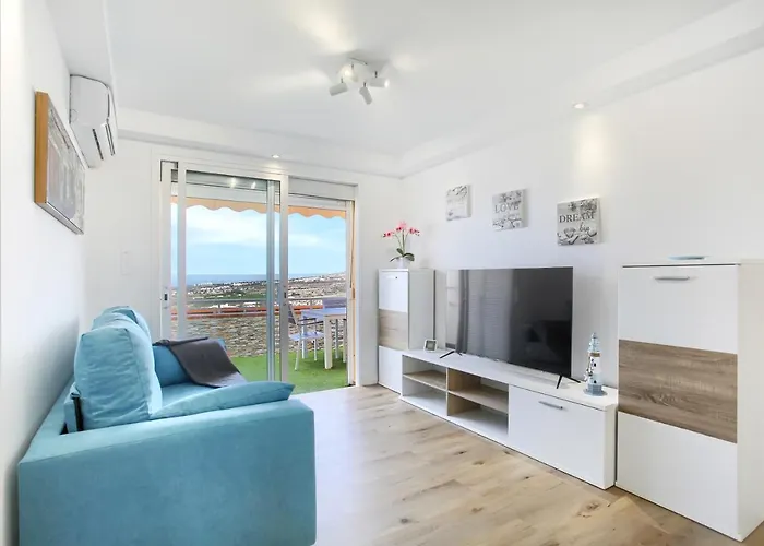 The Penthouse, Fabulous Sunset, Heated Pool, Fiber * Адехе